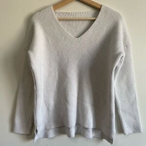 Off White Cream Chunk  VNeck Long Sleeve Knit Sweater